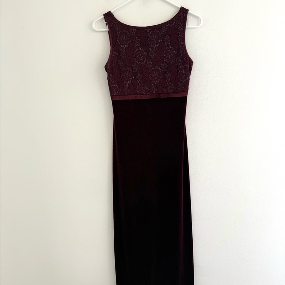 Vintage 90s My Michelle Burgundy Floral Lace Velvet Maxi Dress Small - Picture 1 of 6